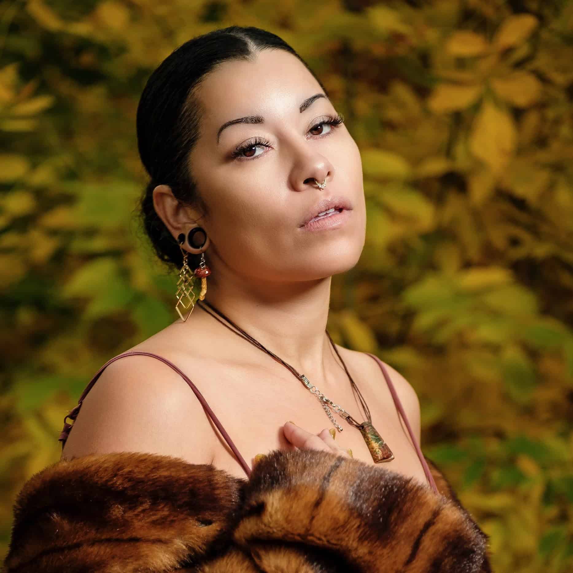 IMG_4953 - LadyLos MoonLight artBursts Logo