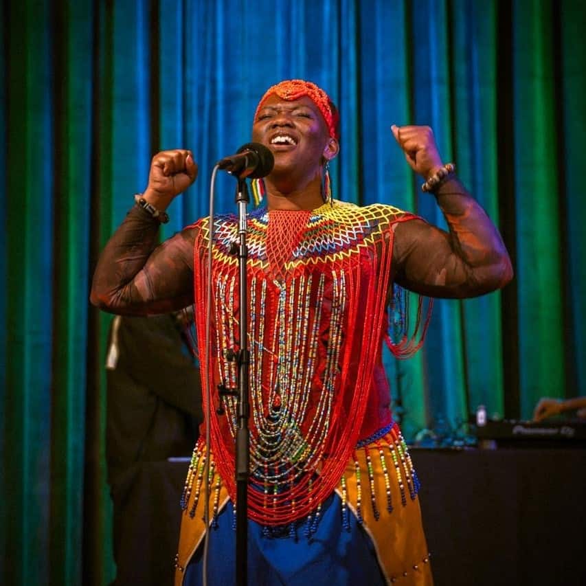 nomvula-cropped artBursts Logo